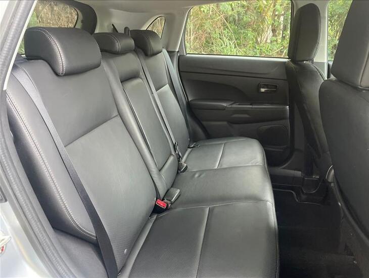 galeria OUTLANDER SPORT