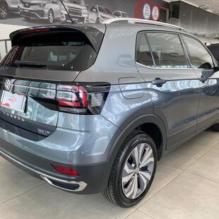 Volkswagen T-CROSS 1.4 250 TSI TOTAL FLEX HIGHLINE AUTOMÁTICO