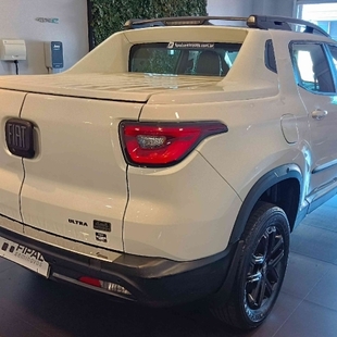 Fiat TORO 2.0 16V TURBO DIESEL ULTRA 4WD AT9