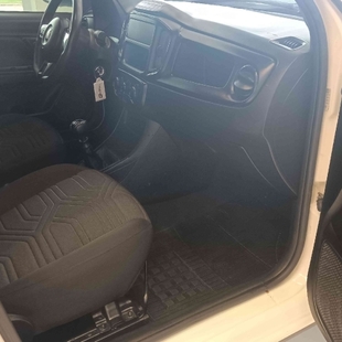 Fiat STRADA 1.3 FIREFLY FLEX FREEDOM CS MANUAL