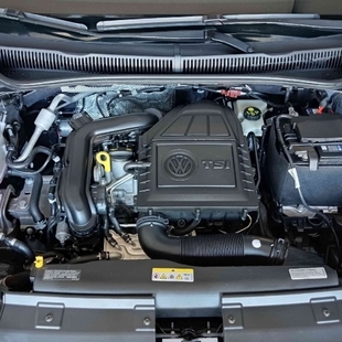 Volkswagen NIVUS 1.0 200 TSI TOTAL FLEX HIGHLINE AUTOMÁTICO