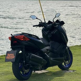 Yamaha XMAX ABS
