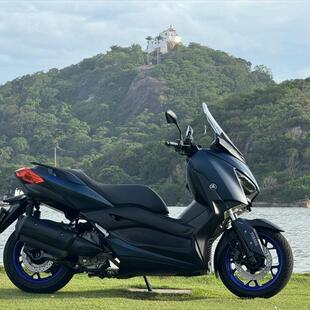 Yamaha XMAX ABS