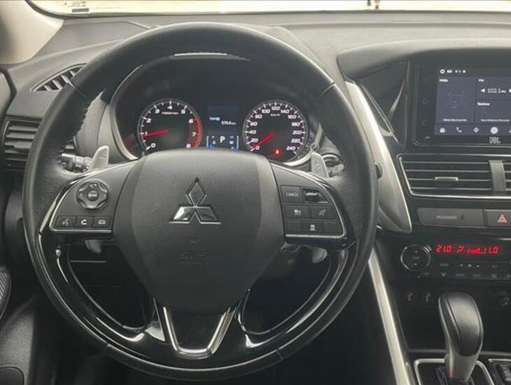 galeria ECLIPSE CROSS