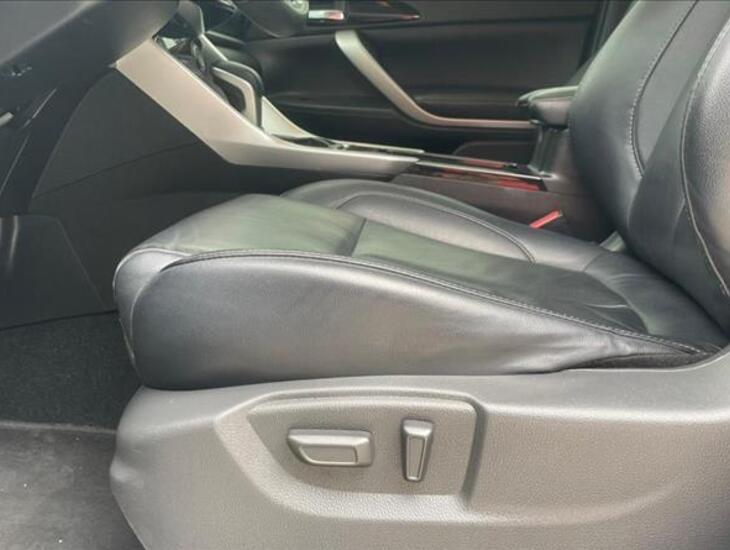 galeria ECLIPSE CROSS