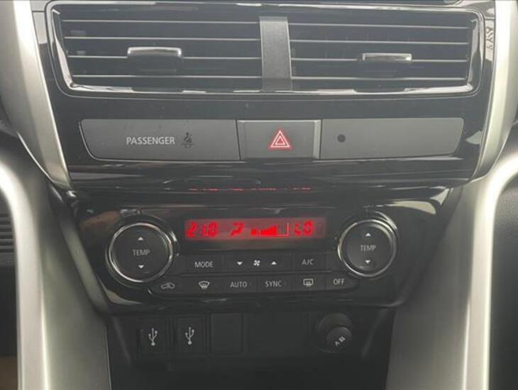 galeria ECLIPSE CROSS