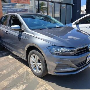 Volkswagen POLO 1.6 MSI TOTAL FLEX MANUAL