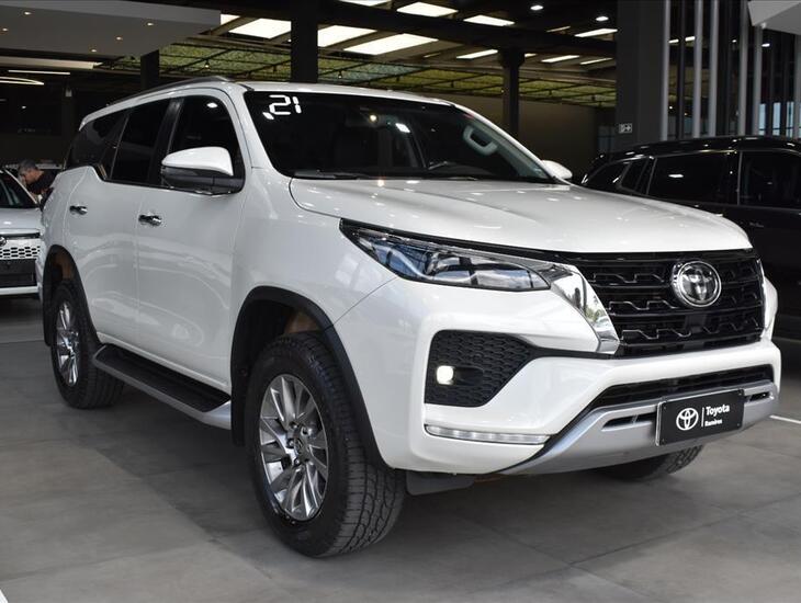 galeria HILUX SW4