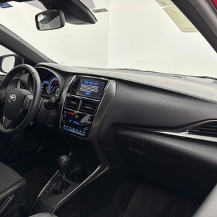 Toyota YARIS 1.5 16V FLEX XS CONNECT MULTIDRIVE