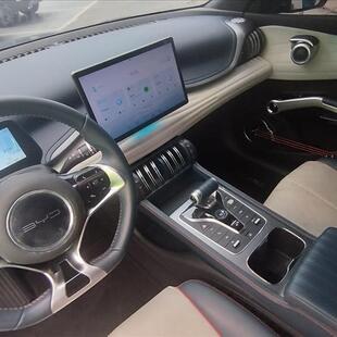 Byd YUAN PLUS 60,8 KW ELÉTRICO