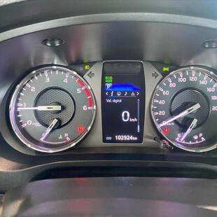 Toyota HILUX 2.8 D-4D TURBO DIESEL CD SRV 4X4 AUTOMÁTICO