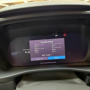 Volvo C40 P8 RECHARGE TWIN ELECTRIC ULTIMATE AWD