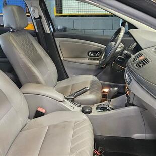 Renault FLUENCE 2.0 PRIVILÉGE 16V FLEX 4P AUTOMÁTICO