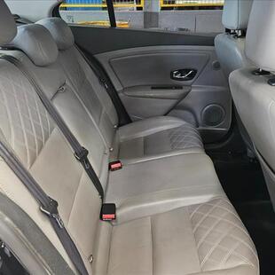 Renault FLUENCE 2.0 PRIVILÉGE 16V FLEX 4P AUTOMÁTICO