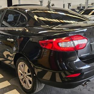 Renault FLUENCE 2.0 PRIVILÉGE 16V FLEX 4P AUTOMÁTICO