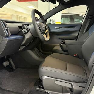 Volvo EX30 69 KW ELÉTRICO CORE