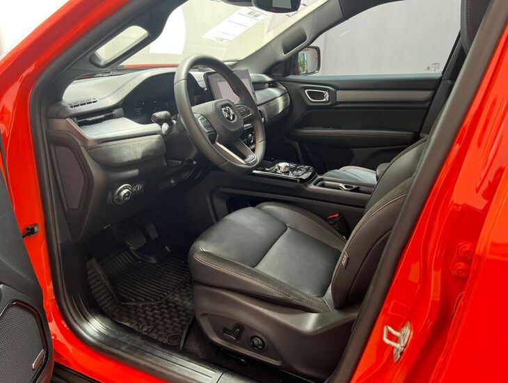 galeria Rampage Rebel 2.0 TB CD 4X4 AT