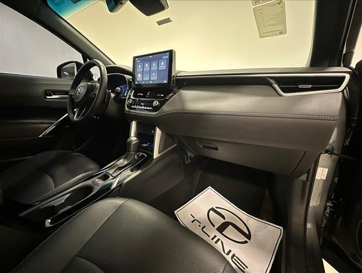 galeria COROLLA CROSS