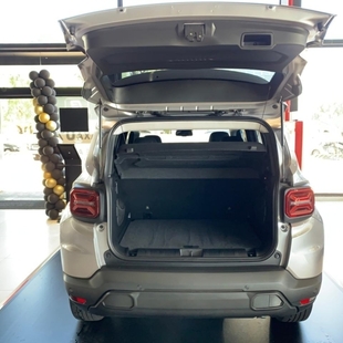 Jeep RENEGADE 1.3 T270 TURBO FLEX LONGITUDE AT6