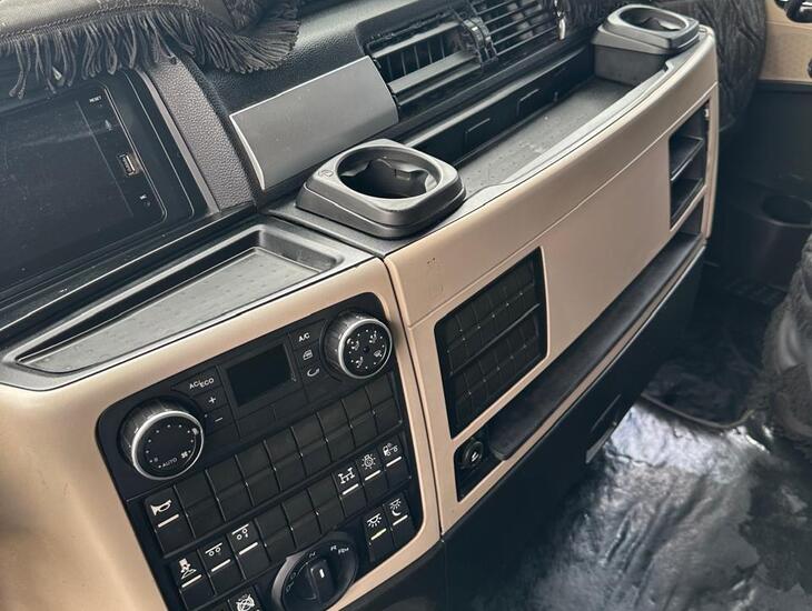 galeria VW/28.460 METEOR 6X2