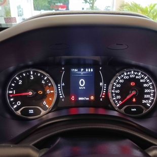 Jeep RENEGADE 2.0 16V TURBO DIESEL LONGITUDE 4P 4X4 AUTOMÁTICO