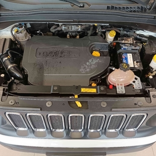 Jeep RENEGADE 2.0 16V TURBO DIESEL LONGITUDE 4P 4X4 AUTOMÁTICO