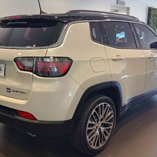 Jeep COMPASS 1.3 T270 TURBO FLEX LIMITED AT6