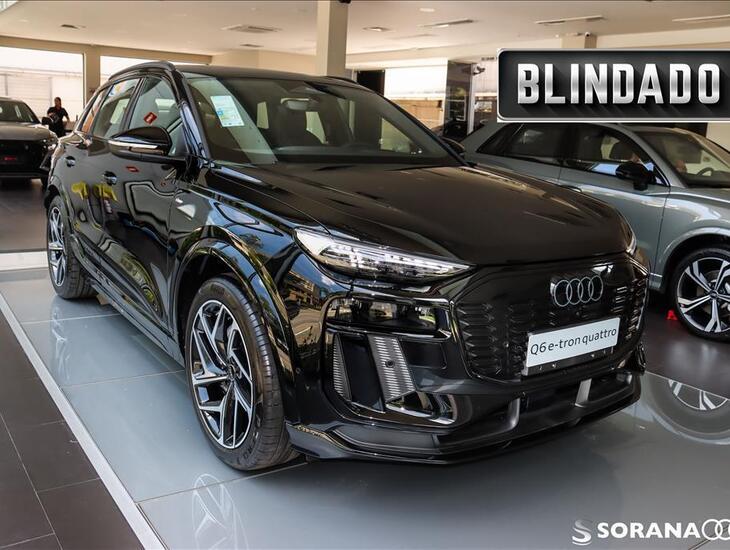 galeria Q6 E-TRON