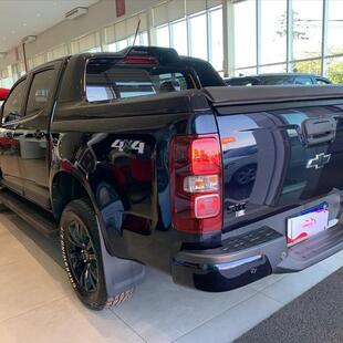 Chevrolet S10 2.8 16V TURBO DIESEL MIDNIGHT CD 4X4 AUTOMÁTICO