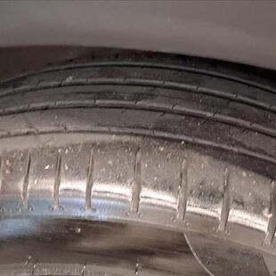 Citroën C4 CACTUS 1.6 VTI 120 FLEX FEEL EAT6