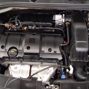 Citroën C4 CACTUS 1.6 VTI 120 FLEX FEEL EAT6