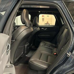 Volvo XC60 2.0 T8 RECHARGE ULTIMATE DARK AWD GEARTRONIC