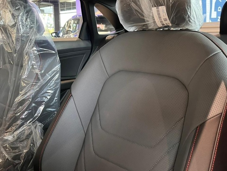 galeria JETTA GLI 350 TSI 2.0 16V 4p Aut.