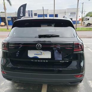 Volkswagen T-CROSS 1.0 200 TSI TOTAL FLEX AUTOMÁTICO