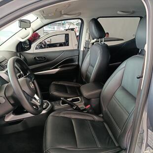 Nissan FRONTIER 2.3 16V TURBO DIESEL ATTACK CD 4X4 AUTOMÁTICO