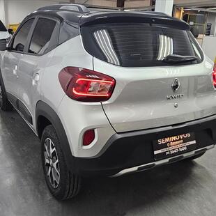 Renault KWID 1.0 12V SCE FLEX OUTSIDER MANUAL