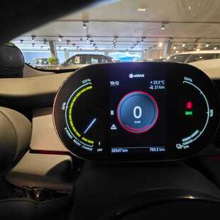 Mini Cooper SE Top (Elétrico)