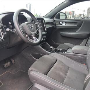 Volvo C40 P8 RECHARGE TWIN ELECTRIC ULTIMATE AWD