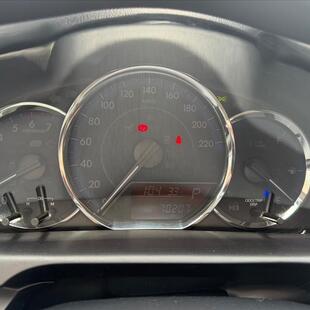 Toyota YARIS 1.5 16V FLEX SEDAN XL LIVE MULTIDRIVE