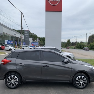 Toyota YARIS 1.5 16V FLEX XL MULTIDRIVE