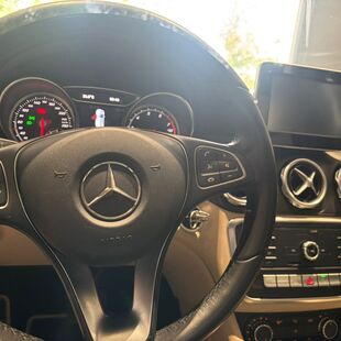 Mercedes Benz GLA 200 GLA 200 1.6 Style