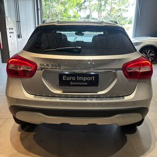 Mercedes Benz GLA 200 GLA 200 1.6 Style