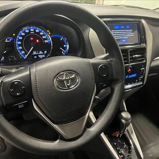Toyota YARIS 1.5 16V FLEX SEDAN XL PLUS TECH MULTIDRIVE