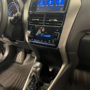 Toyota YARIS 1.5 16V FLEX SEDAN XL PLUS TECH MULTIDRIVE