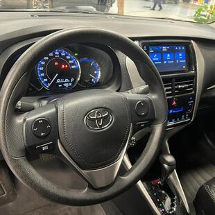 Toyota YARIS 1.5 16V FLEX SEDAN XL PLUS TECH MULTIDRIVE
