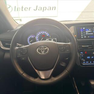 Toyota YARIS 1.5 16V FLEX SEDAN XLS MULTIDRIVE