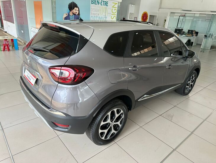 galeria CAPTUR BOSE 1.6 AUT