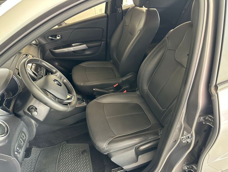 galeria CAPTUR BOSE 1.6 AUT