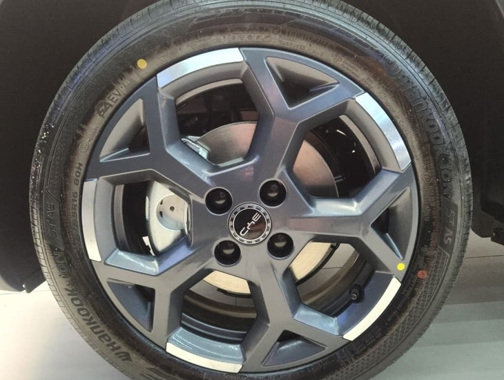 galeria Dolphin Mini