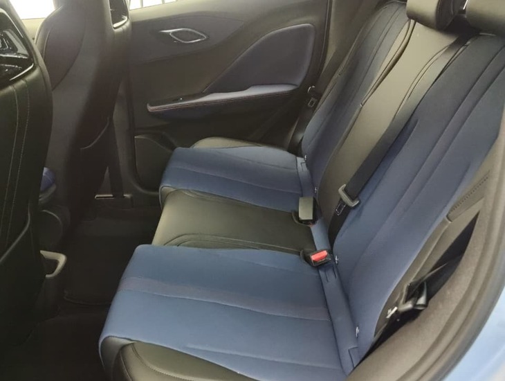 galeria Dolphin Mini